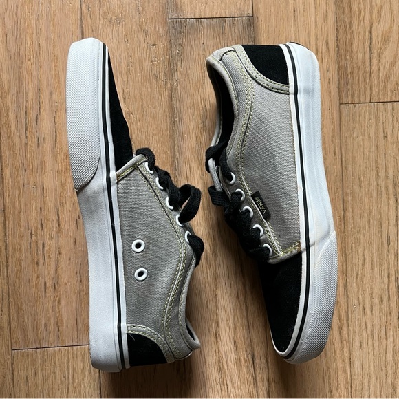 Vans 🛹 - Picture 2 of 11